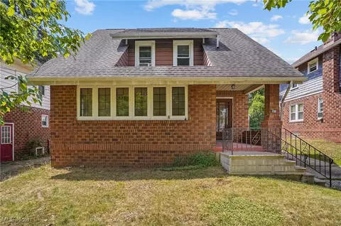 1110 Linden Ave, Akron, OH 44310