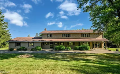 4797 Hawkins Rd, Richfield, OH 44286