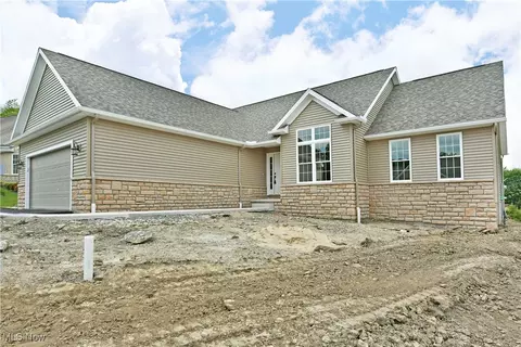 8730 Kimblewick Ln NE, Warren, OH 44484 photo 49