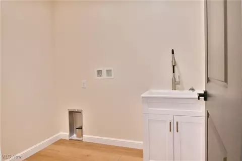 8730 Kimblewick Ln NE, Warren, OH 44484 photo 42