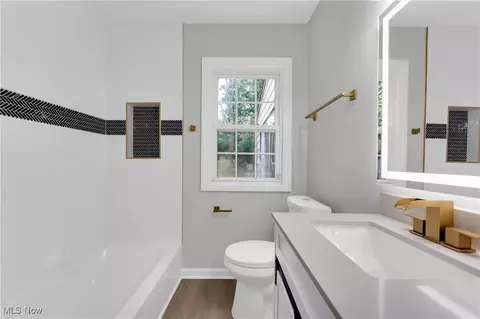 Bath - 327 E 255th St, Euclid, OH 44132 photo 1 of 3