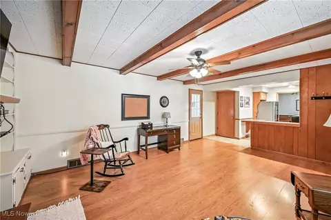 25 Lakeshore Dr, Struthers, OH 44471 photo 18