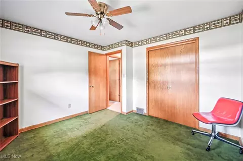 25 Lakeshore Dr, Struthers, OH 44471 photo 32