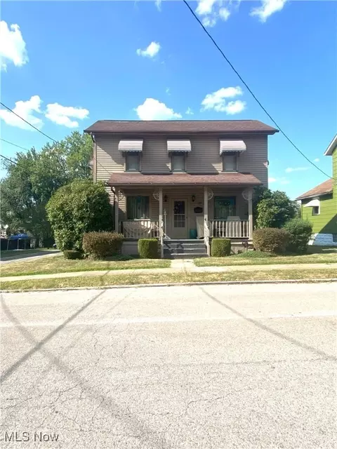 188 Garfield Ave, East Palestine, OH 44413