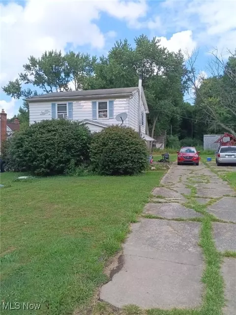 2650 Homestead Rd, Liberty, OH 44505
