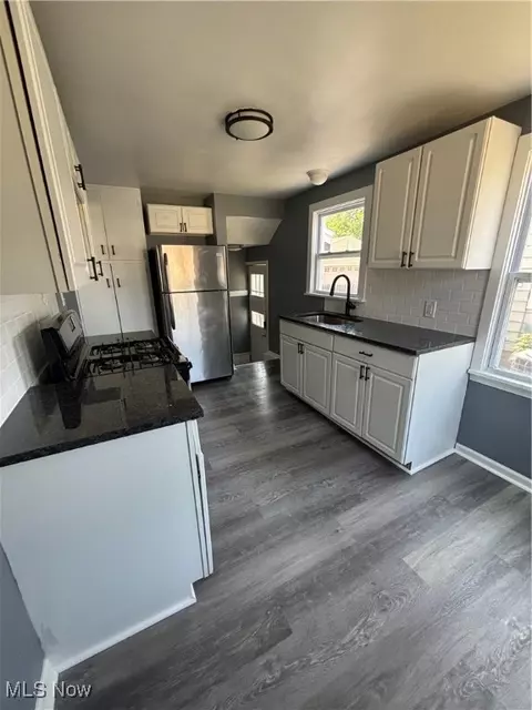 Kitchen - 426 11th St, Elyria, OH 44035 photo 3 of 3