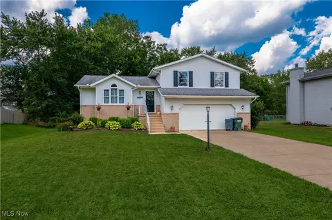 4661 Eastland Ave, Louisville, OH 44641