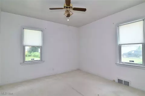 Bedroom - 12611 Orme Rd, Garfield Heights, OH 44125 photo 4 of 11
