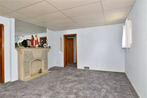 Living - 12611 Orme Rd, Garfield Heights, OH 44125 photo 2 of 4