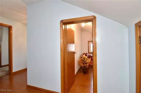 Entry Way - 12611 Orme Rd, Garfield Heights, OH 44125 photo 7 of 8