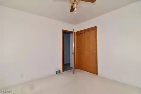 Bedroom - 12611 Orme Rd, Garfield Heights, OH 44125 photo 5 of 11