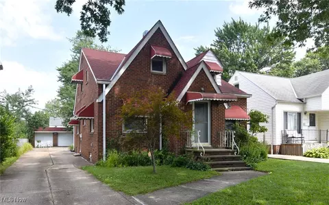 Exterior - 12611 Orme Rd, Garfield Heights, OH 44125 photo 3 of 9