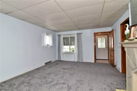 Living - 12611 Orme Rd, Garfield Heights, OH 44125 photo 4 of 4
