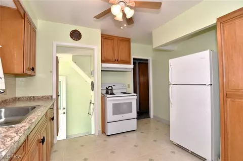 Kitchen - 12611 Orme Rd, Garfield Heights, OH 44125 photo 6 of 6