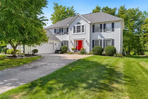 19908 Stoughton Dr, Strongsville, OH 44149