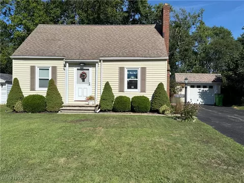 3040 Wilson Ave, Ashtabula, OH 44004 photo 4