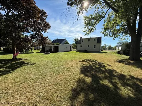3040 Wilson Ave, Ashtabula, OH 44004 photo 8