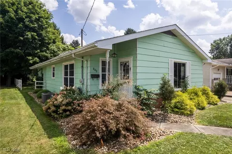 840 Cleveland Ave, Orrville, OH 44667
