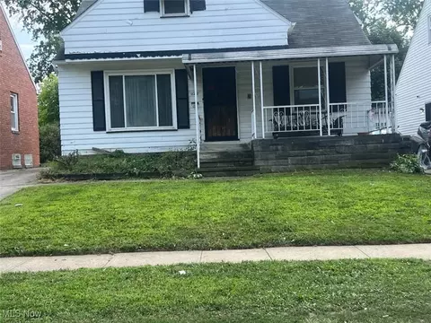 11212 Dove Ave, Cleveland, OH 44105