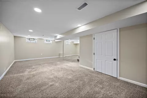 908 Clark St, Elyria, OH 44035 photo 26