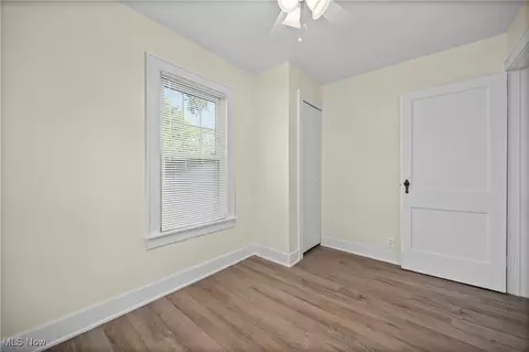 908 Clark St, Elyria, OH 44035 photo 17