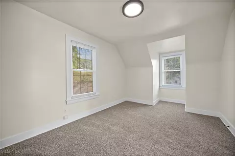 908 Clark St, Elyria, OH 44035 photo 21