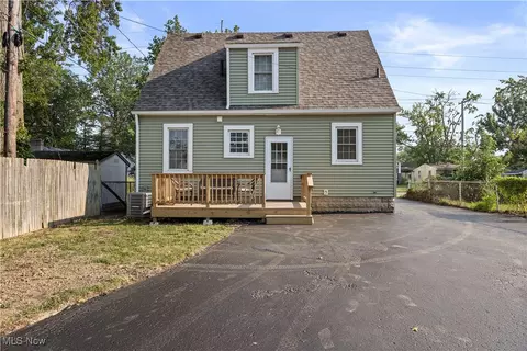 908 Clark St, Elyria, OH 44035 photo 34