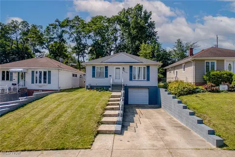 3711 Klusner Ave, Parma, OH 44134