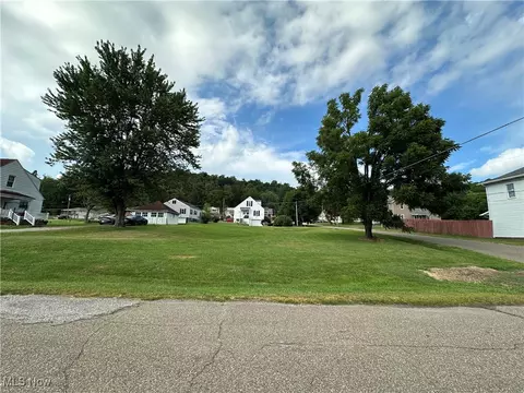 0 Elm St, Bellaire, OH 43906