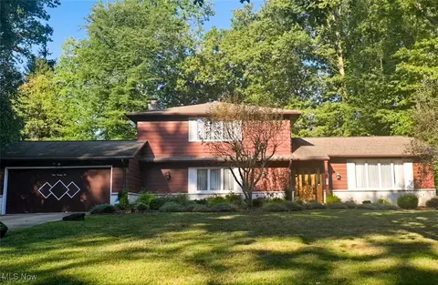 592 Rutland Dr, Highland Heights, OH 44143