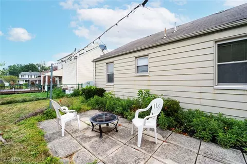 Exterior - 6510 Glendale Ave, Boardman, OH 44512 photo 8 of 9