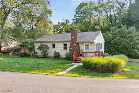 3970 Melton Ave, Akron, OH 44319