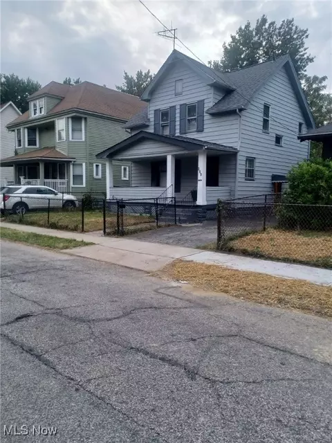 626 E 127th St, Cleveland, OH 44108