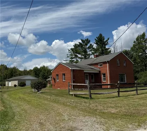 6563 Hyde Rd, Windsor, OH 44099