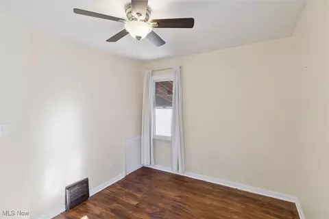 29816 Robert St, Wickliffe, OH 44092 photo 21
