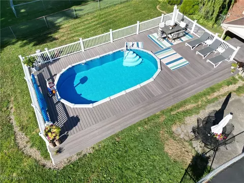 95 Clingan Rd, Struthers, OH 44471 photo 9