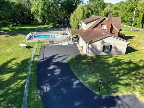 95 Clingan Rd, Struthers, OH 44471 photo 7