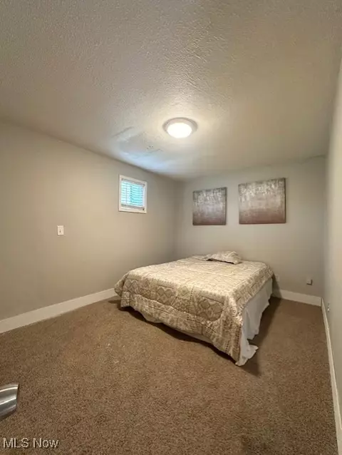 Bedroom - 216 E 33rd St, Lorain, OH 44055 photo 1 of 4