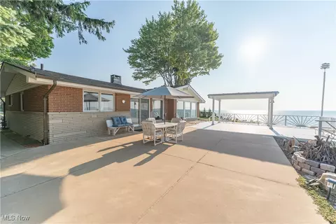 7429 Salida Rd, Mentor On The Lake, OH 44060
