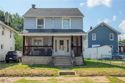 1457 Edwards Ave NE, Canton, OH 44705