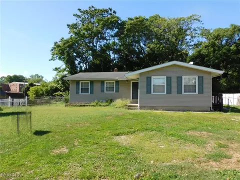 1808 W 19th St, Ashtabula, OH 44004