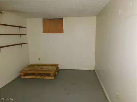 Bedroom - 1808 W 19th St, Ashtabula, OH 44004 photo 3 of 3
