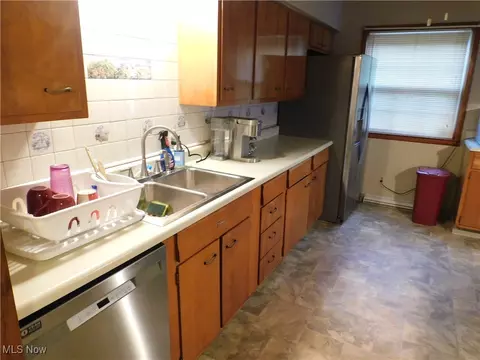 Kitchen - 1808 W 19th St, Ashtabula, OH 44004 photo 3 of 3
