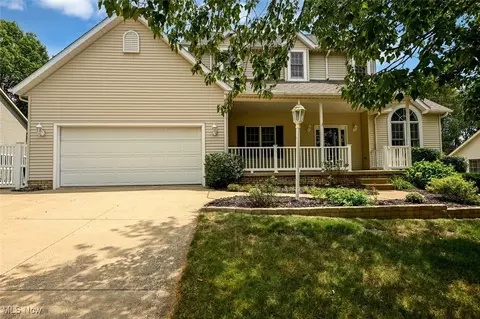 3113 Sparrows Crst, Akron, OH 44319