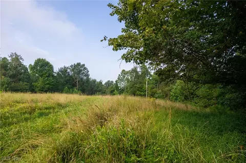 8025 Euga, Newcomerstown, OH 43780