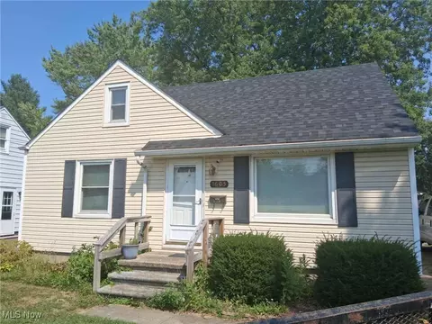 1605 Ohio Ave, Lorain, OH 44052