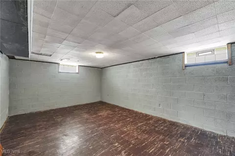 6506 Snow Rd, Parma, OH 44129 photo 21