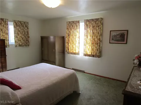 131 Forest Rd, Weirton, WV 26062 photo 12