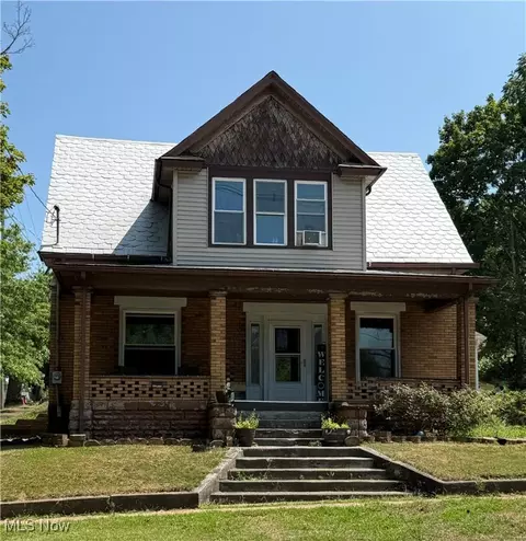 492 N Ellsworth Ave, Salem, OH 44460