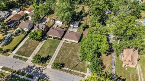 426 E 266th St, Euclid, OH 44132 photo 28